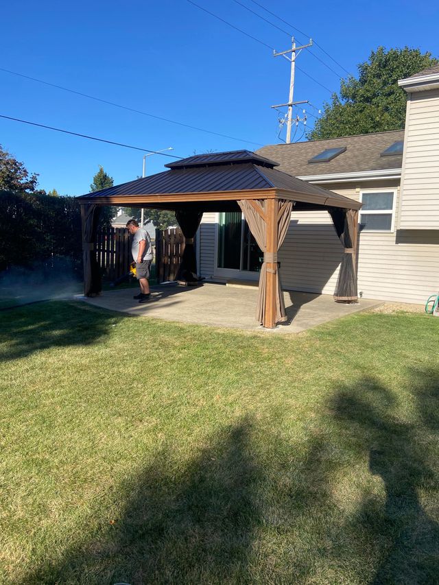 Gazebos & Pergolas